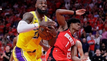 蜘蛛直播登录入口-NBA｜湖人3比0拿到赛点，詹姆斯再创里程碑纪录